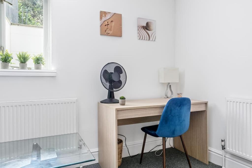 Luxurious 3 Bedroom Apartment In Park Estate ノッティンガム エクステリア 写真